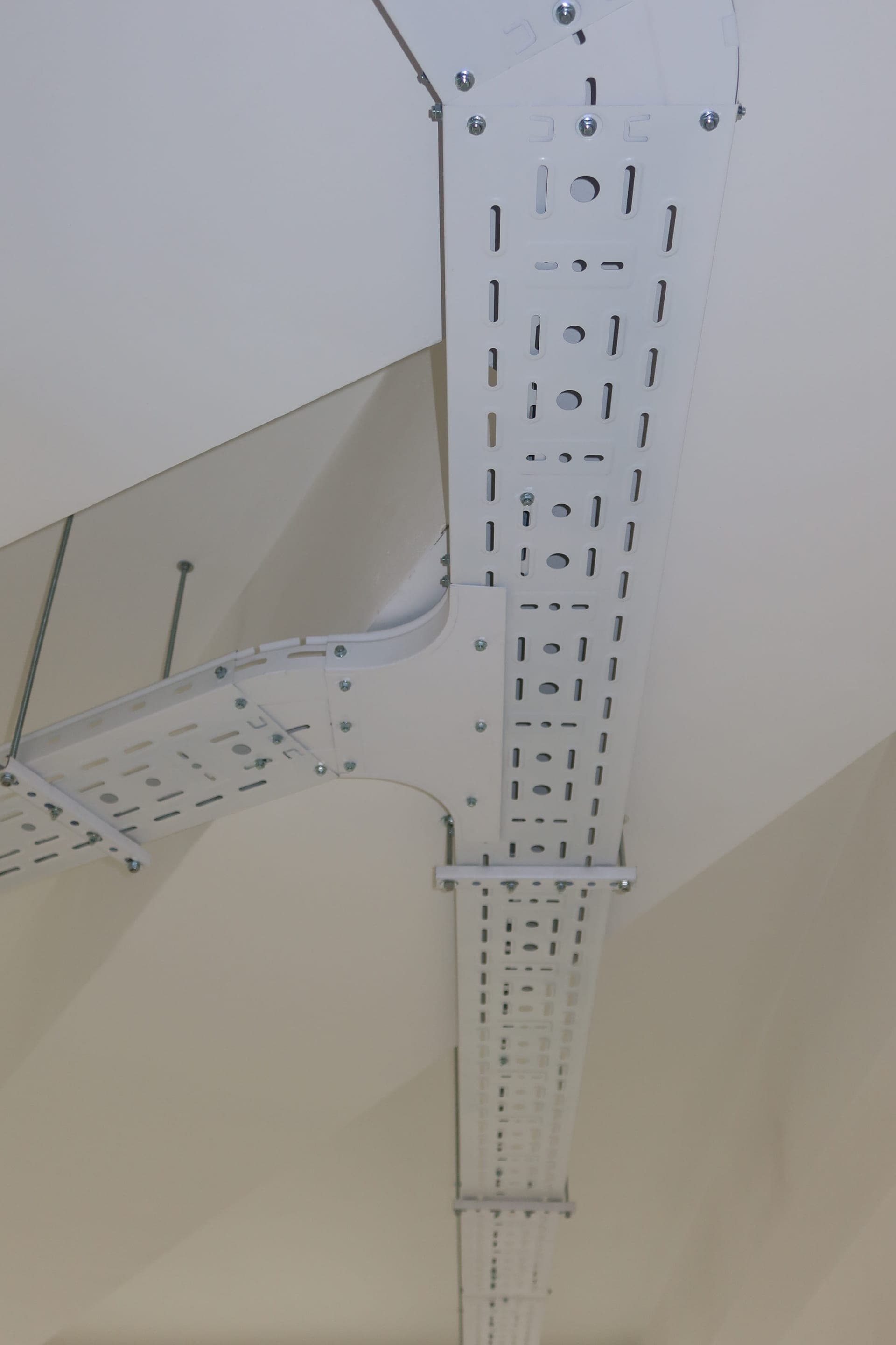 Modena Business Center - Նաիրի Զարյան 140