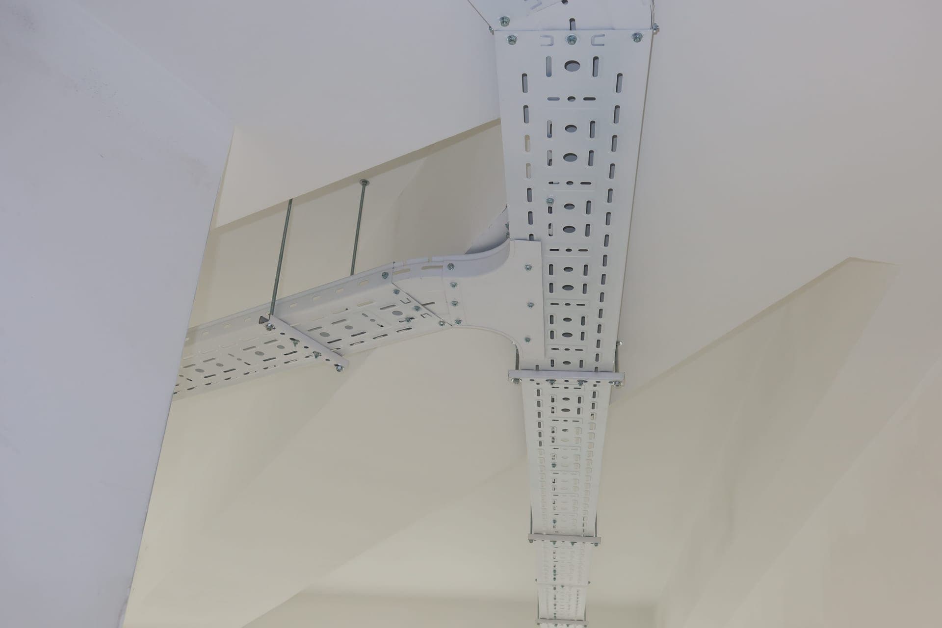 Modena Business Center - Նաիրի Զարյան 140