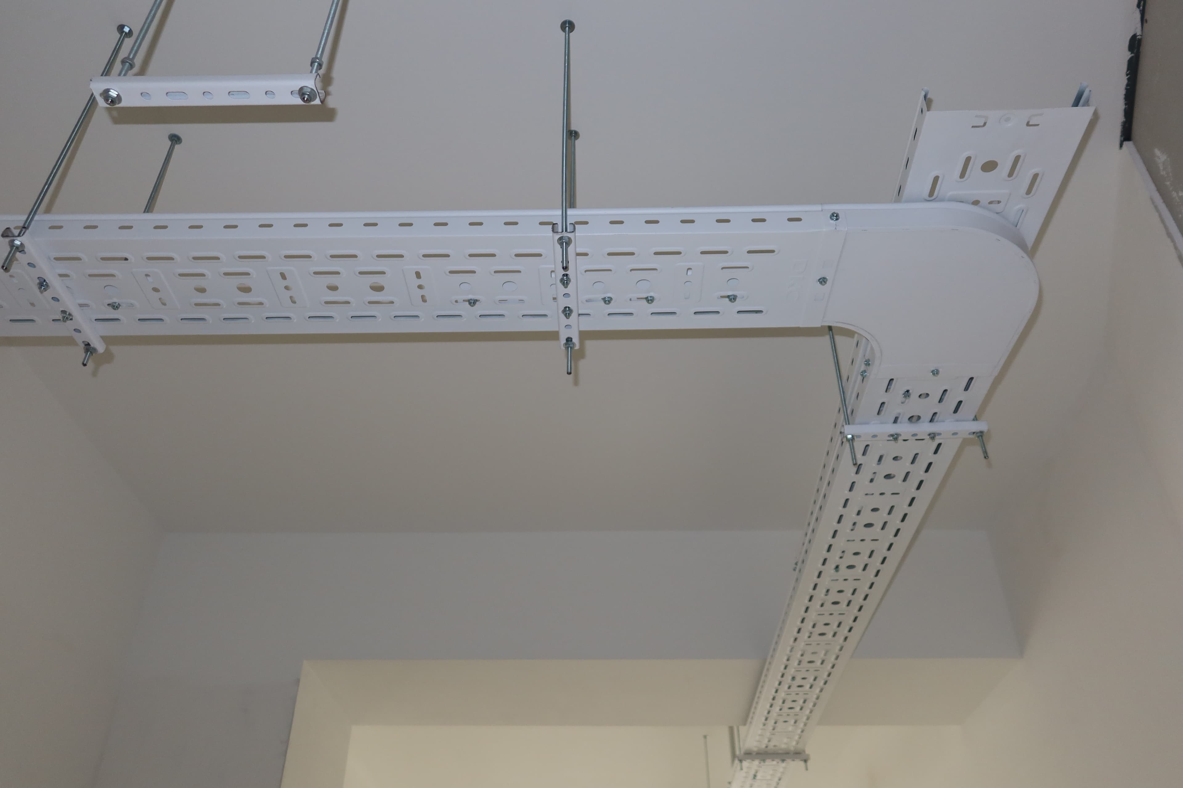 Modena Business Center - Nairi Zaryan 140