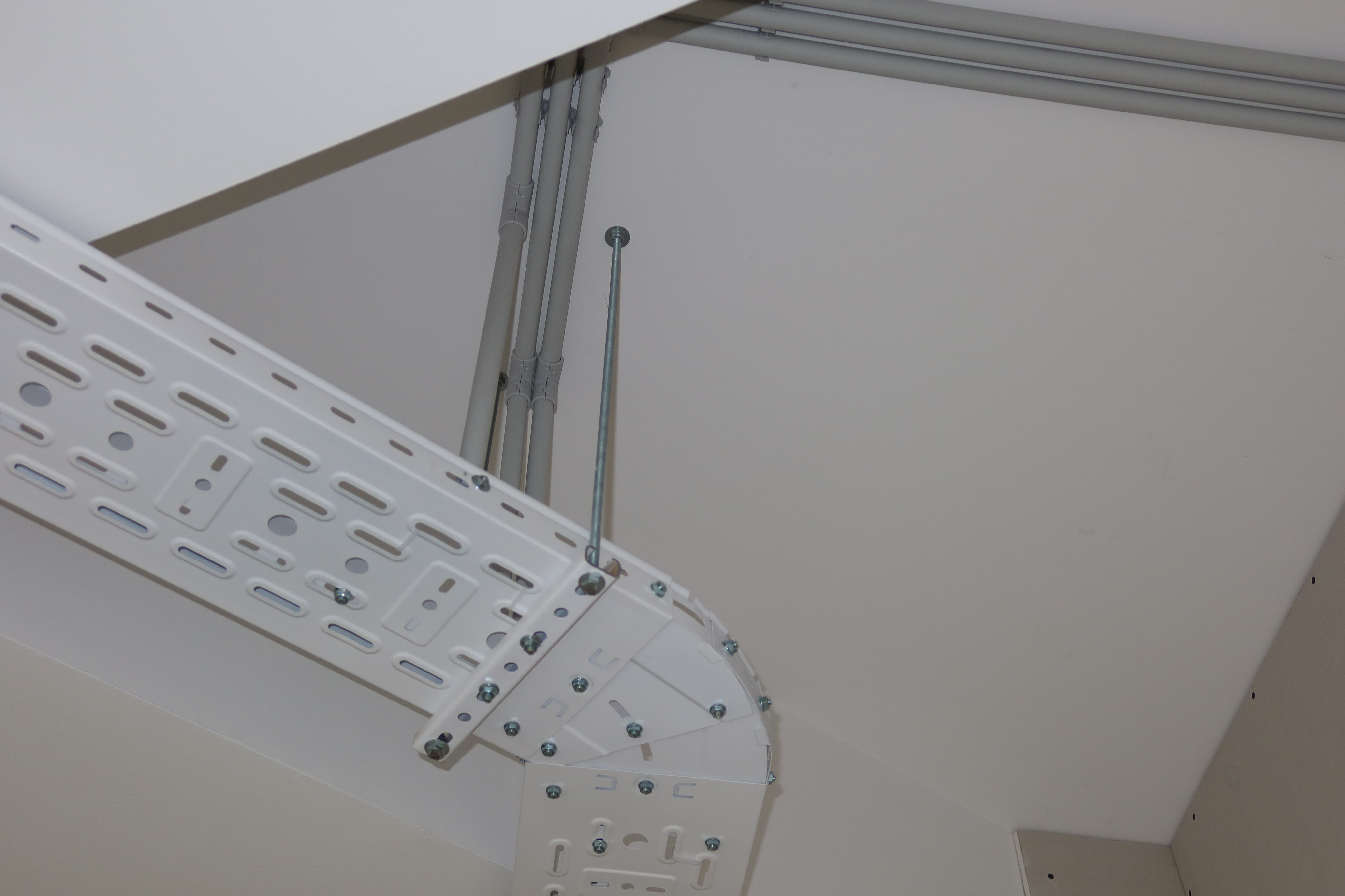 Modena Business Center - Nairi Zaryan 140